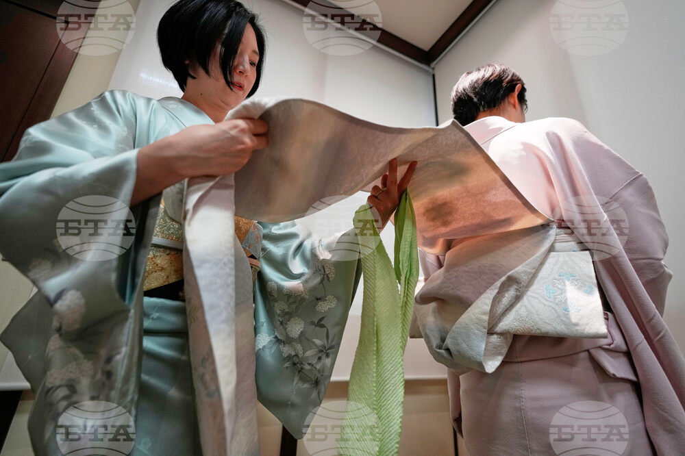 Japan-Fashion-Kimono