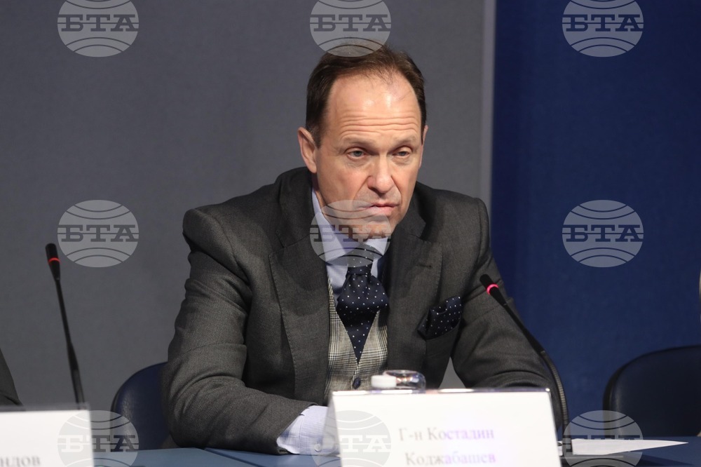 Служебният кабинет предлага Костадин Коджабашев, заместник - министър на външните работи, да бъде назначен за посланик във Ватикана