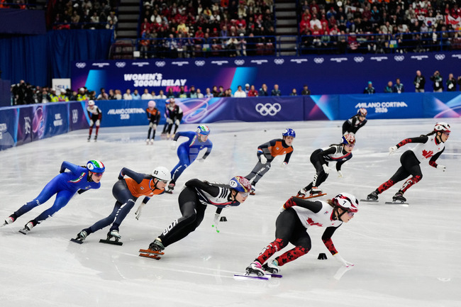 Република Корея триумфира в щафетата на 3000 метра по шорттрек за жени в Милано-Кортина, италианката Ариана Фонтана завоюва ново отличие