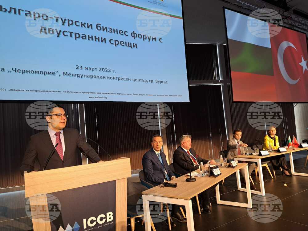 Министър Пулев: Отбелязваме рекорден стокообмен с Турция – над 7.3 млрд. евро през 2022 г.