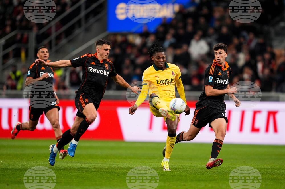 Милан и Комо завършиха наравно