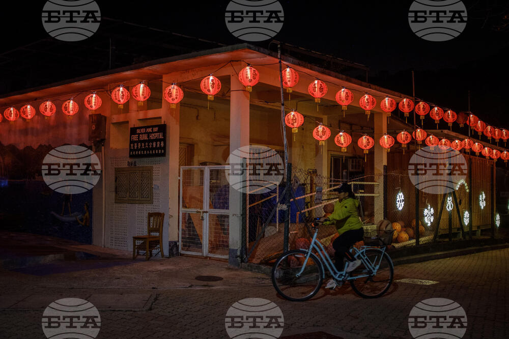 Lunar New Year Red Photo Gallery