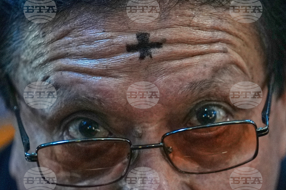 APTOPIX Mexico Ash Wednesday