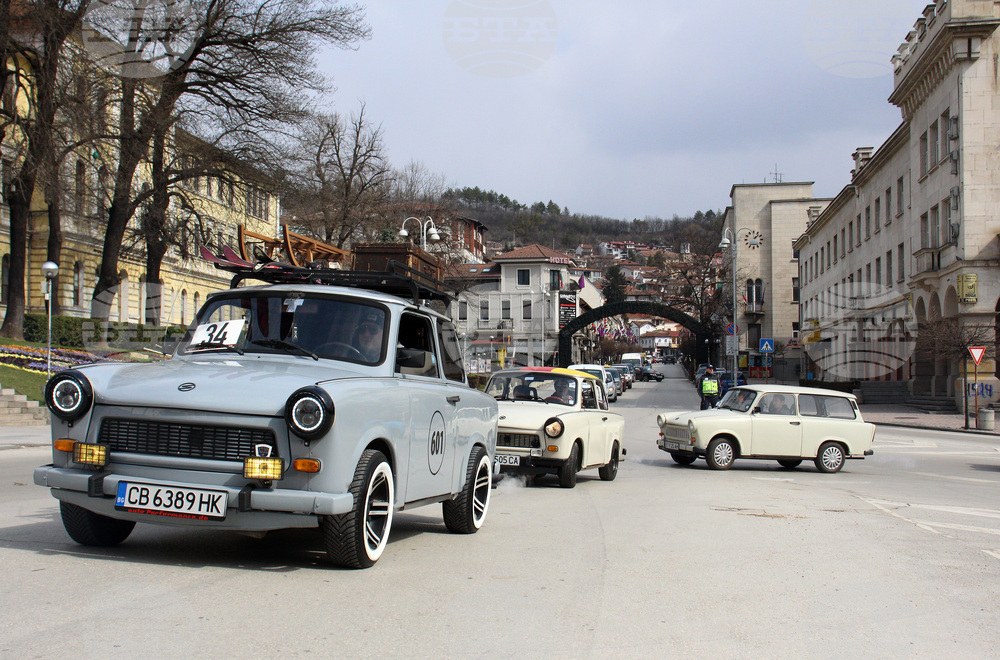 Велико Търново - автомобили - Трабант фест