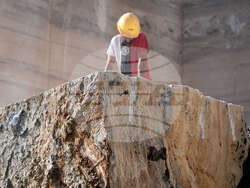 Italy Travertine Quarries