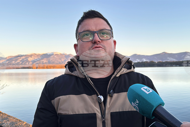 Ситуацията в община Гълъбово вече е спокойна, каза областният управител