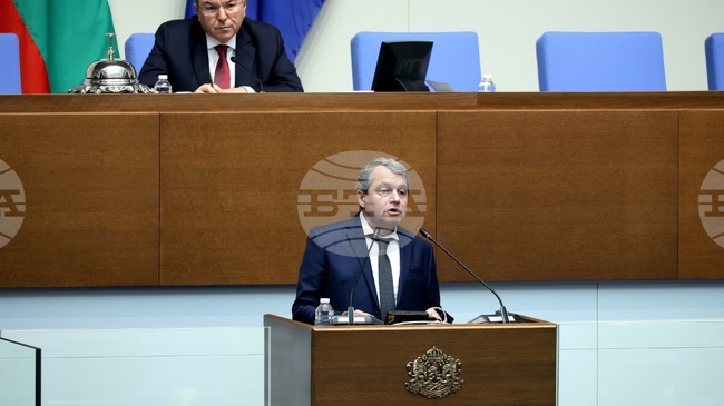 Днес ще се закълнат министрите от кабинета „Петрохан“, заяви в декларация Тошко Йорданов