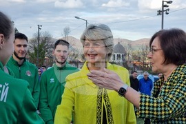 Троян - спортна зала - първа копка