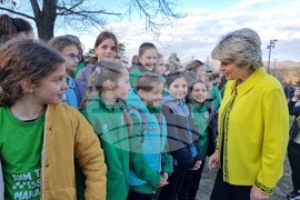 Троян - спортна зала - първа копка - Весела Лечева