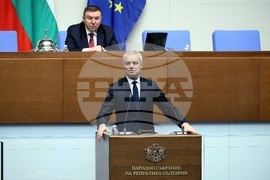 Народно събрание - заседание - Костадин Костадинов