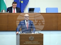 Народно събрание - заседание - Хюсеин Хафъзов