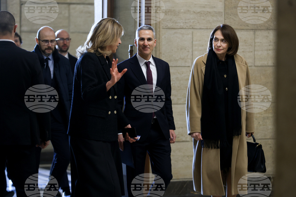 Народно събрание  - служебно правителство  - влизане