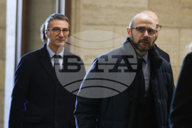 Народно събрание  - служебно правителство  - влизане