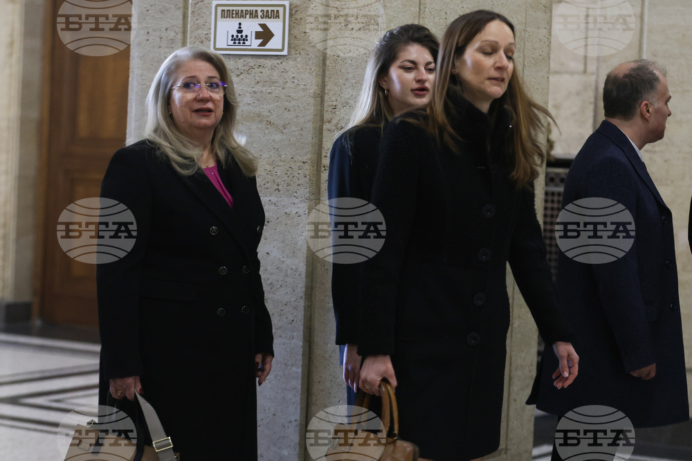 Народно събрание - служебно правителство - влизане