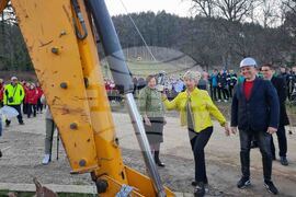 Троян - спортна зала - първа копка