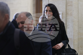 Народно събрание - служебно правителство - влизане