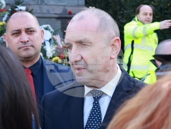 Румен Радев - Васил Левски - почит