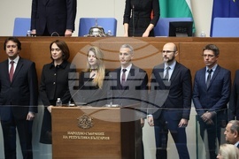 Народно събрание - заседание - служебно правителство - полагане на клетва