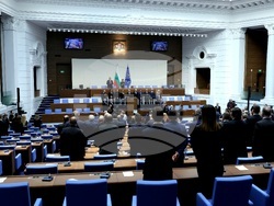 Народно събрание - служебното правителство - клетва