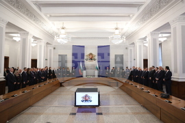 Министерски съвет - служебен кабинет - приемане на властта