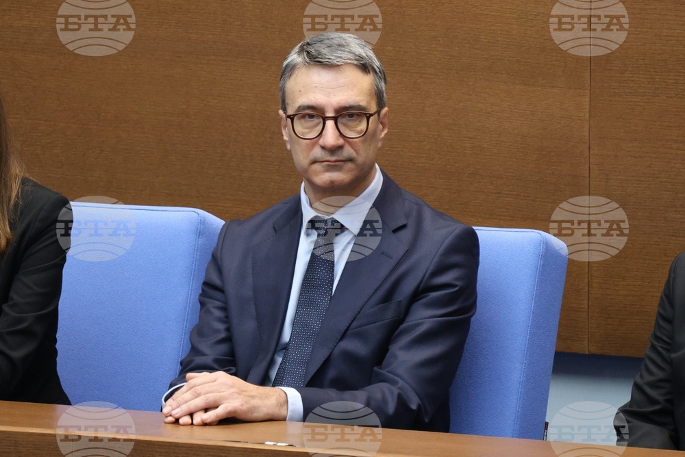 Народно събрание - заседание - служебно правителство