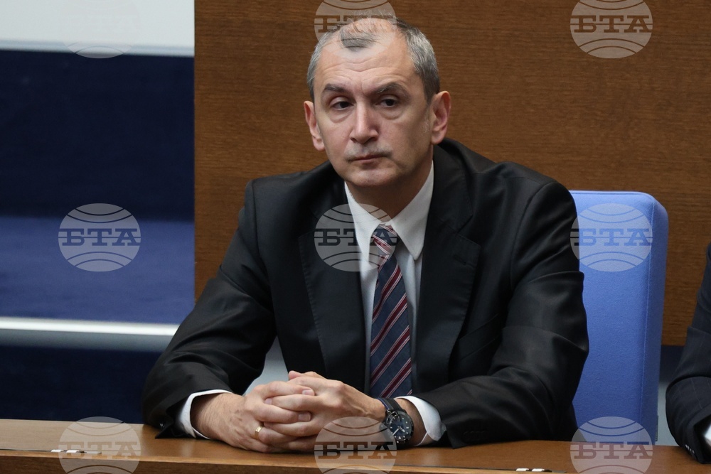 Служебният министър на здравеопазването Михаил Околийски е разпоредил проверка в УМБАЛ „Св. Анна“ в София след случай на починало бебе