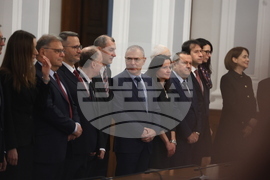 Министерски съвет - служебен кабинет - приемане на властта