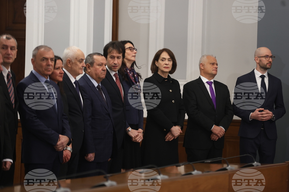 Министерски съвет - служебен кабинет - приемане на властта