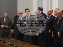 Министерски съвет - служебен кабинет - приемане на властта