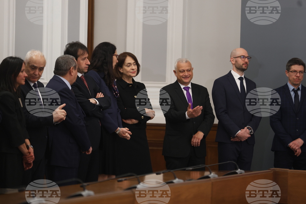 Министерски съвет - служебен кабинет - приемане на властта