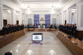 Министерски съвет - служебен кабинет - приемане на властта