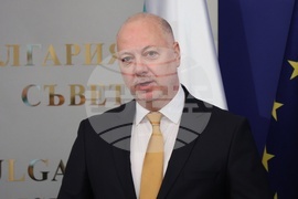 Министерски съвет - служебен кабинет - приемане на властта