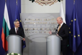 Министерски съвет - служебен кабинет - приемане на властта