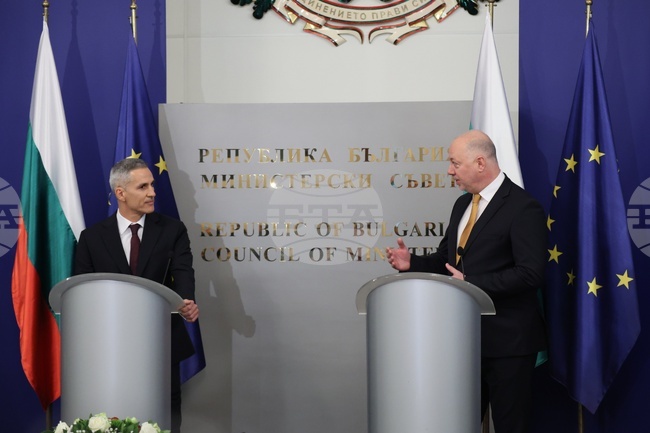 Министерски съвет - служебен кабинет - приемане на властта