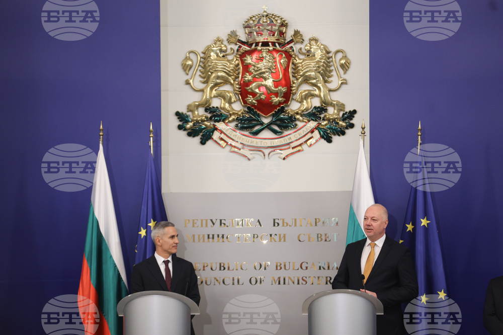 Министерски съвет - служебен кабинет - приемане на властта