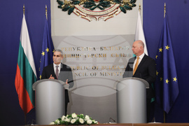 Министерски съвет - служебен кабинет - приемане на властта