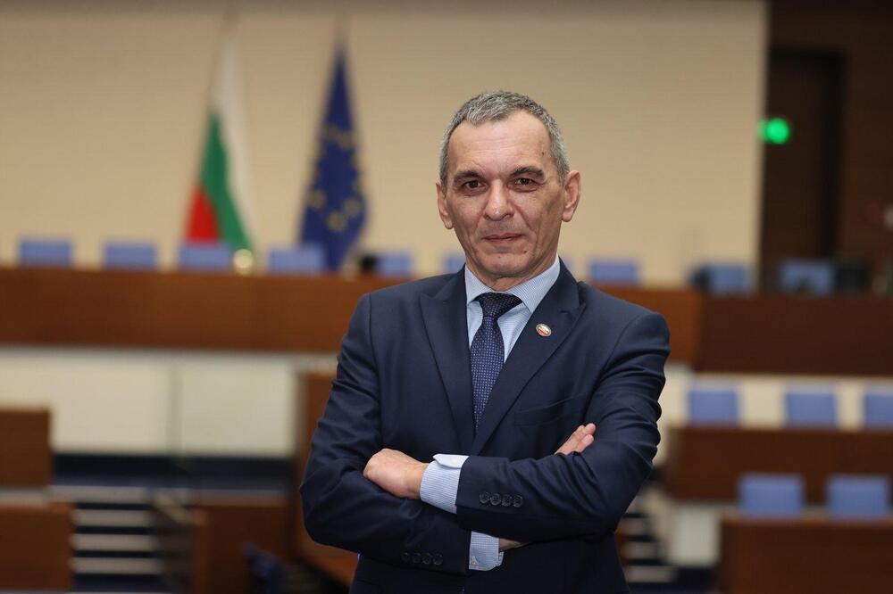 Д-р Тасков към народните представители: Законът за обществените поръчки трябва да важи за всички лечебни заведения 