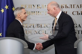 Министерски съвет - служебен кабинет - приемане на властта