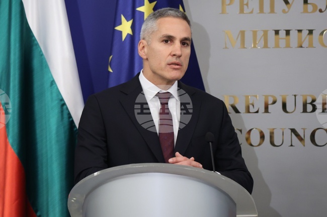 Нашето служебно правителство няма да работи с реваншизъм, а с правила, заяви служебният министър-председател Андрей Гюров 