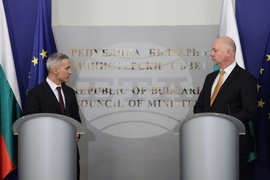 Министерски съвет - служебен кабинет - приемане на властта