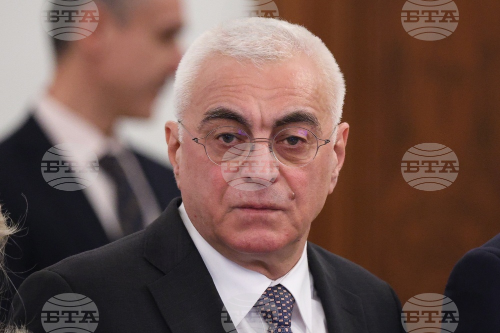 Министерски съвет - служебен кабинет - приемане на властта