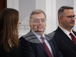 Министерски съвет - служебен кабинет - приемане на властта