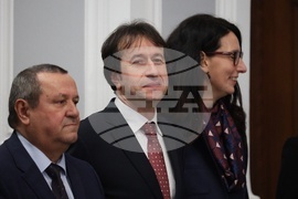 Министерски съвет - служебен кабинет - приемане на властта