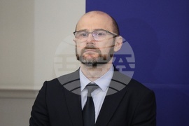 Министерски съвет - служебен кабинет - приемане на властта