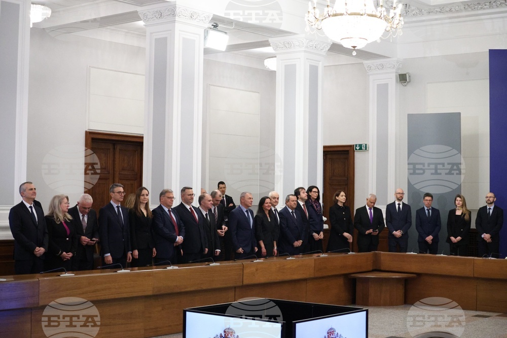 Министерски съвет - служебен кабинет - приемане на властта