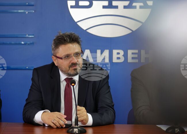 Априлското въстание е урок по търпение, мярка и памет, каза в Сливен генералният директор на БТА Кирил Вълчев