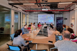 „Къшман енд Уейкфийл Фортън“ - пресконференция