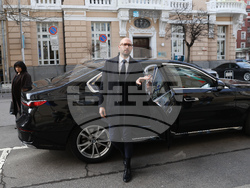 Министерство на финансите - служебен министър - приемане на поста