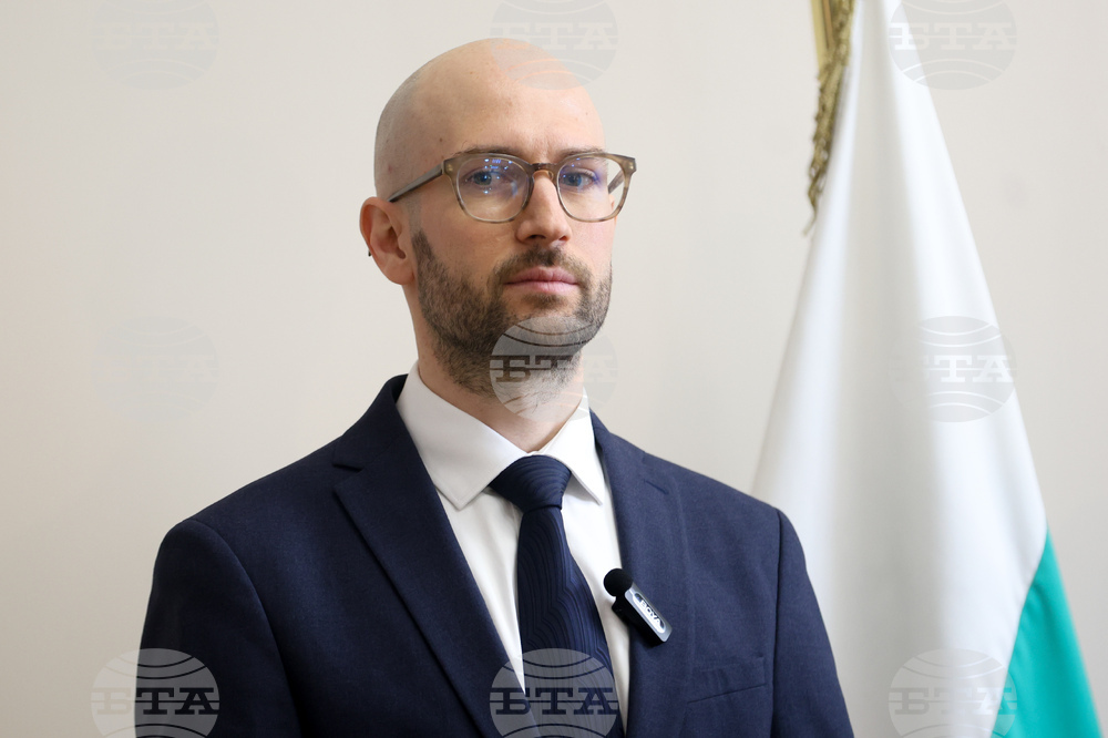 Министерство на финансите - служебен министър - приемане на поста