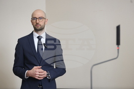 Министерство на финансите - служебен министър - приемане на поста